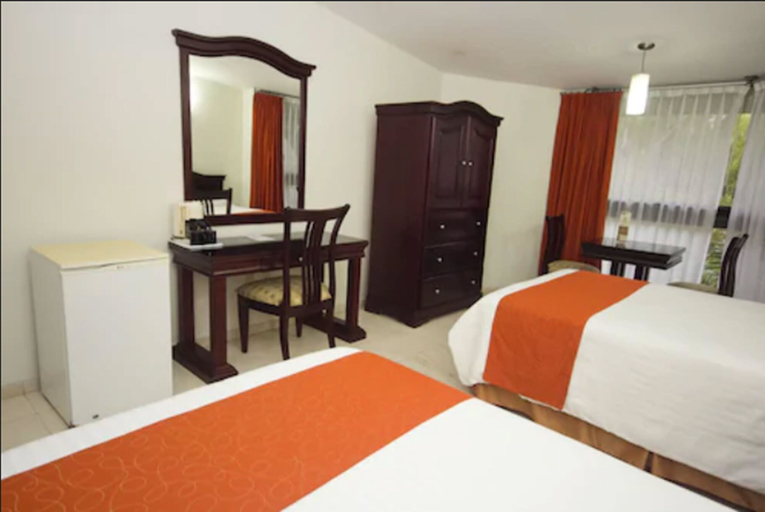 Bedroom 4, Hotel Poza Rica Inn, Coatzintla