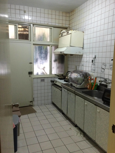 Others 5, Star House 2, Taipei City