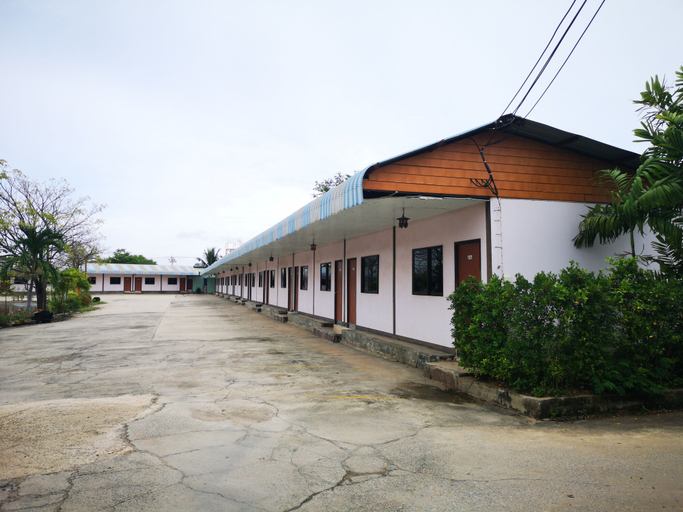 Exterior & Views 1, Taweesub Resort, Muang Nakhon Ratchasima