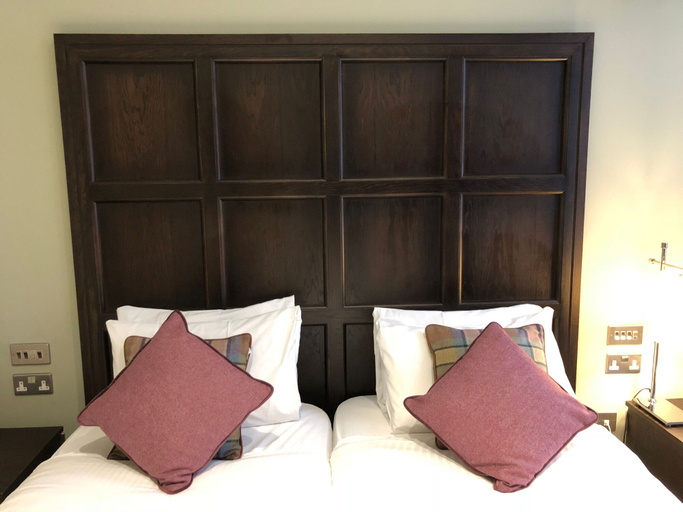 Bedroom 3, Parliament House Hotel, Edinburgh