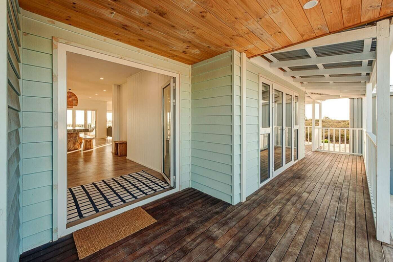 Others 5, The Lookout, Gingin