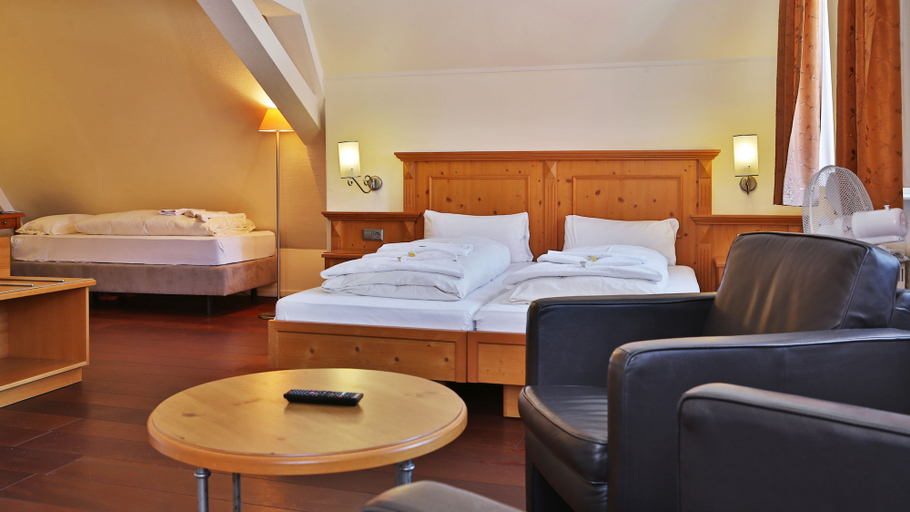 Bedroom 4, Das Lamm Heidelberg, Heidelberg