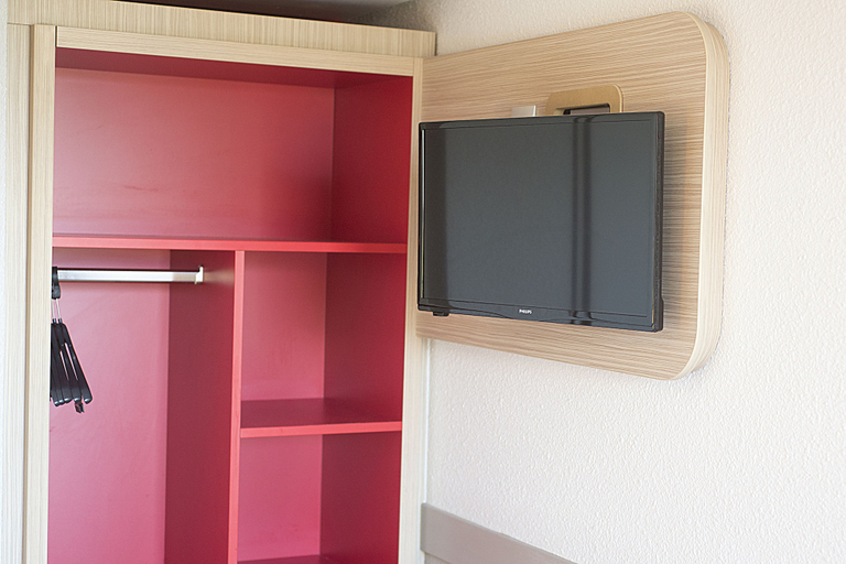 Bedroom 3, PREMIERE CLASSE CLERMONT FERRAND SUD - Aubière, Puy-de-Dôme