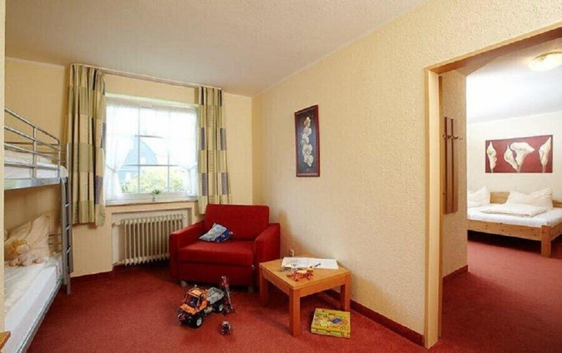 Bedroom 4, Hotel Altastenberg, Hochsauerlandkreis