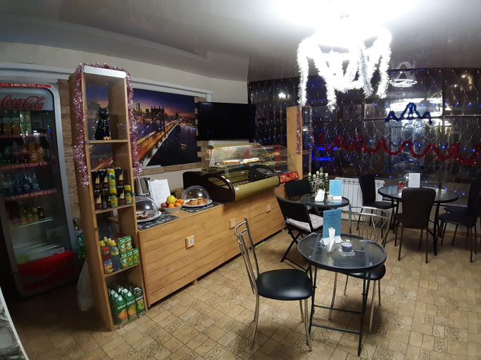 Food & Drinks 4, Na polyane, Sochi gorsovet