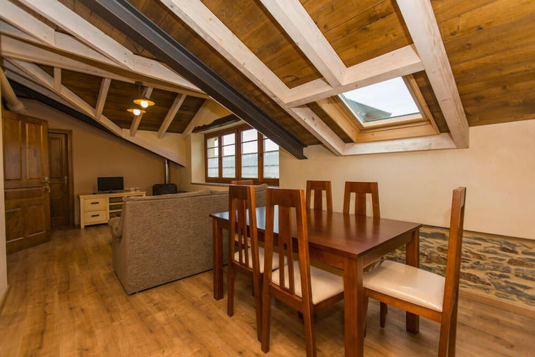 Others 5, Casa Mateo, Asturias