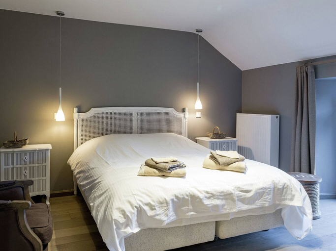 Bedroom 2, Cozy Holiday Home in Gedinne near Forest, Namur