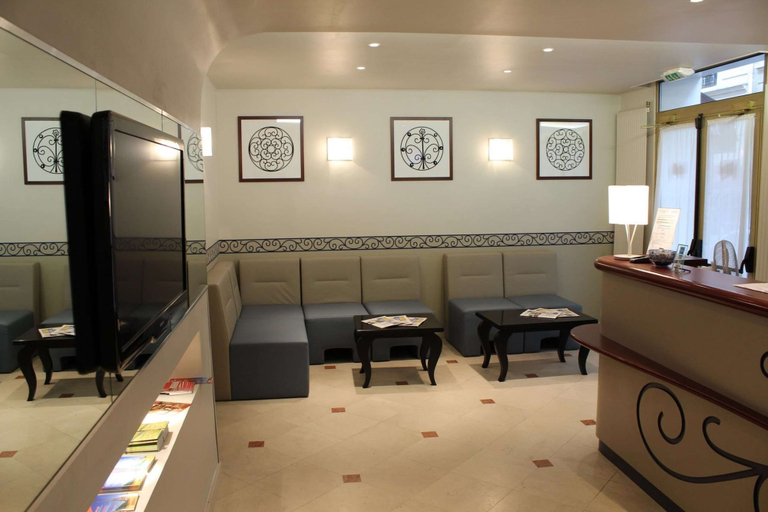 Food & Drinks 5, Kyriad Paris 13 - Italie Gobelins, Paris