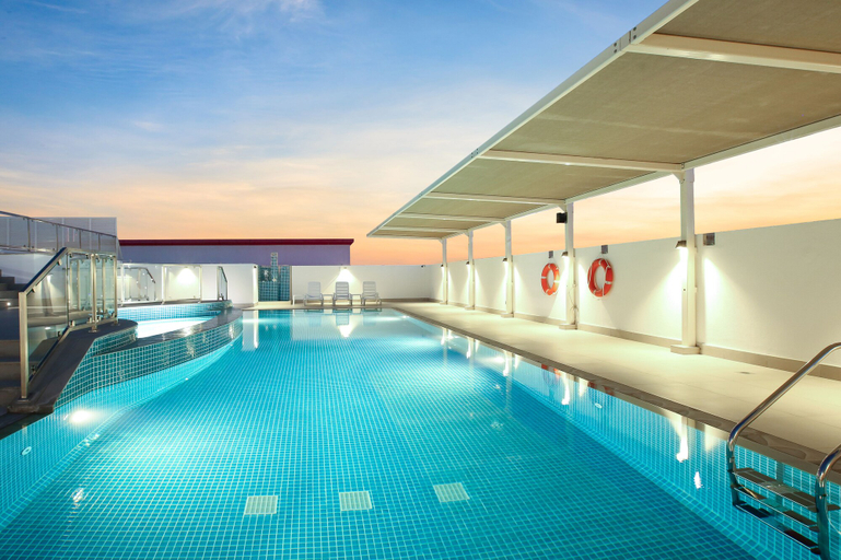 Sport & Beauty 2, Sitara Hotel Apartment, Dubai