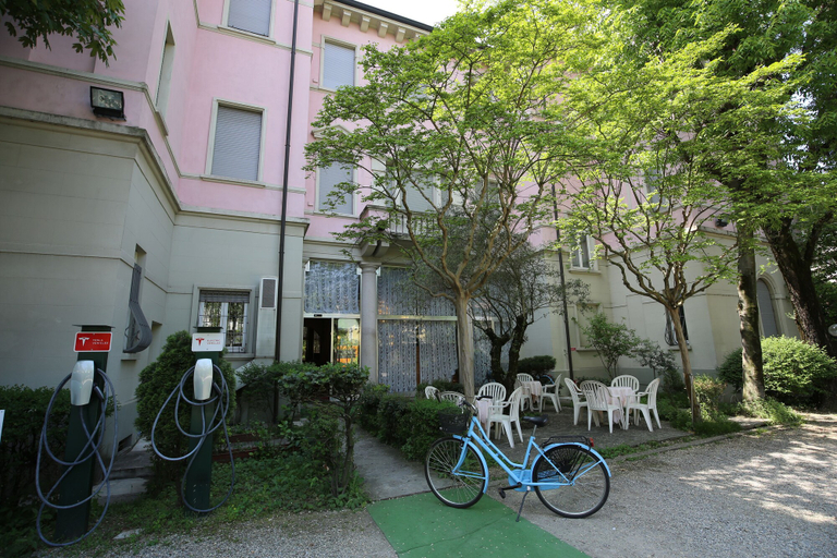 Exterior & Views 2, Mokinba Hotels Montebianco, Milano