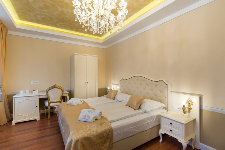 Bedroom 2, Central Square Heritage Hotel, Split