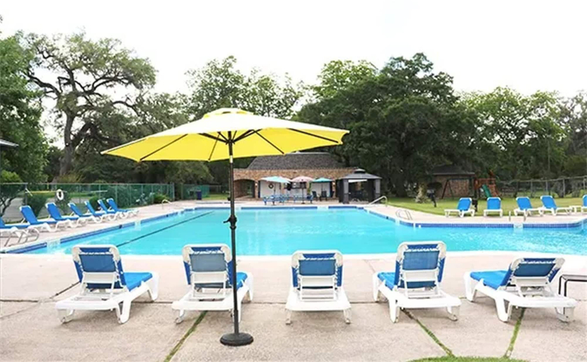 Sport & Beauty 4, Columbia Lakes Resort Cottages, Brazoria
