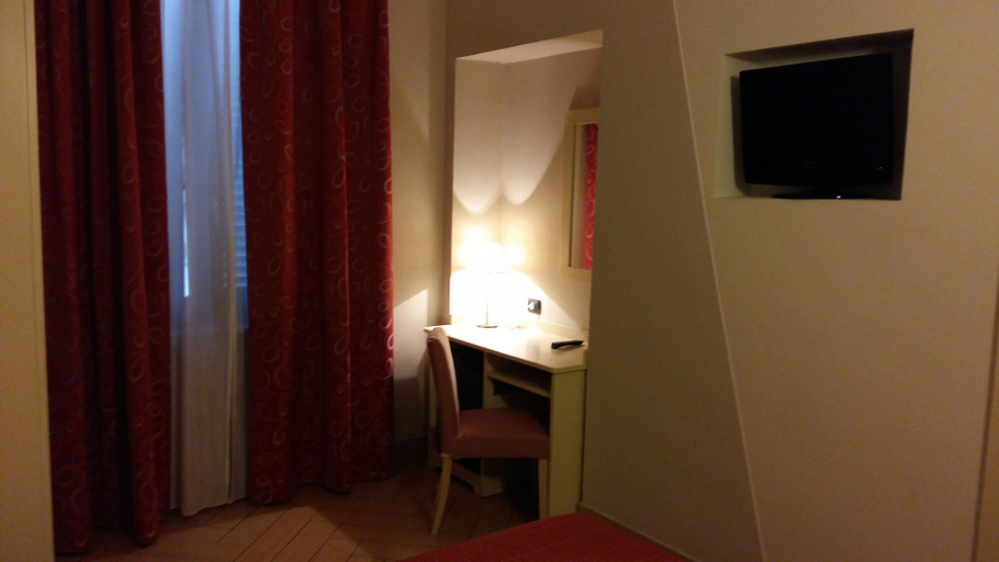 Bedroom 3, Hotel Cavour Asti, Asti