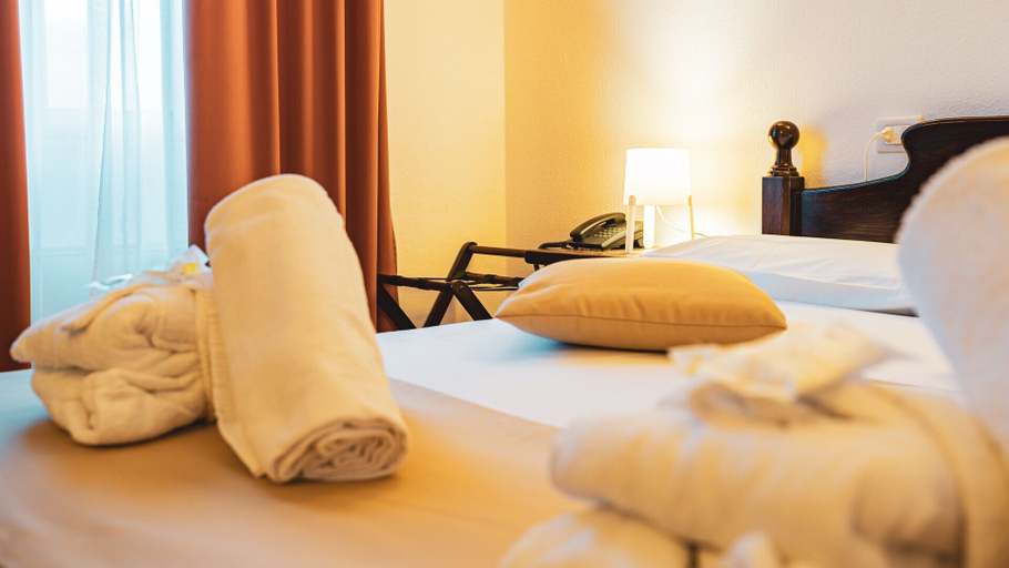 Bedroom 4, Hotel Terme di Casteldoria, Sassari