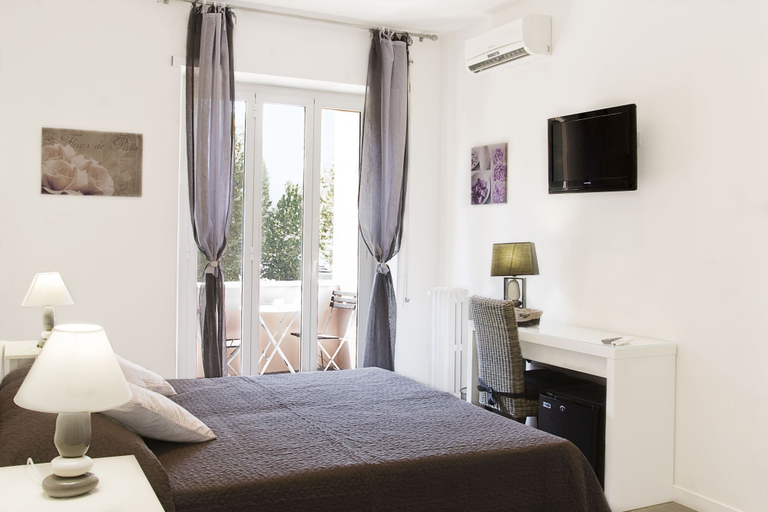 Bedroom 3, Le Cupole, Roma