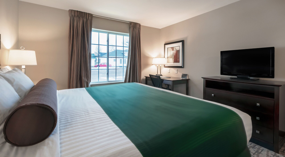 Bedroom 3, Cobblestone Inn & Suites - Durand, Pepin