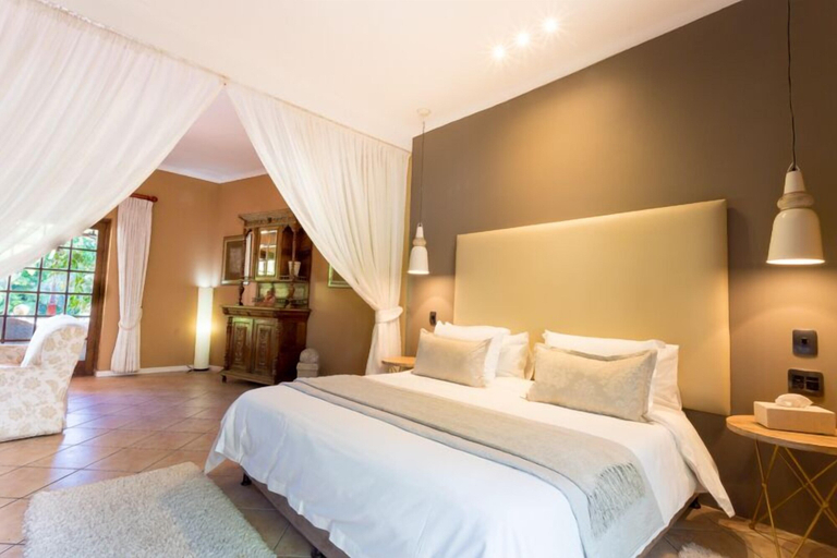 Bedroom 3, Hlangana Lodge, Eden