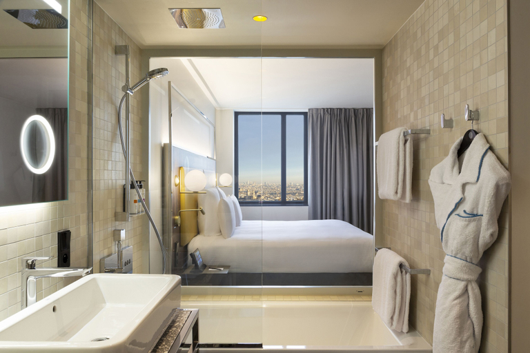 Bathroom 5, Pullman Paris Montparnasse, Paris