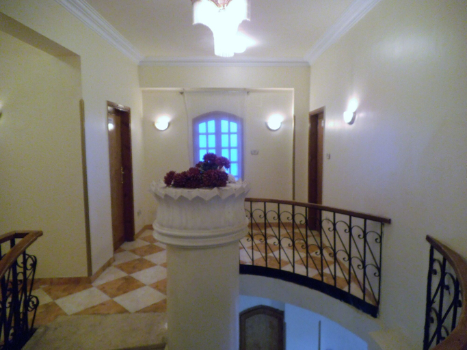 Others 5, Villa in Luxor, Luxor
