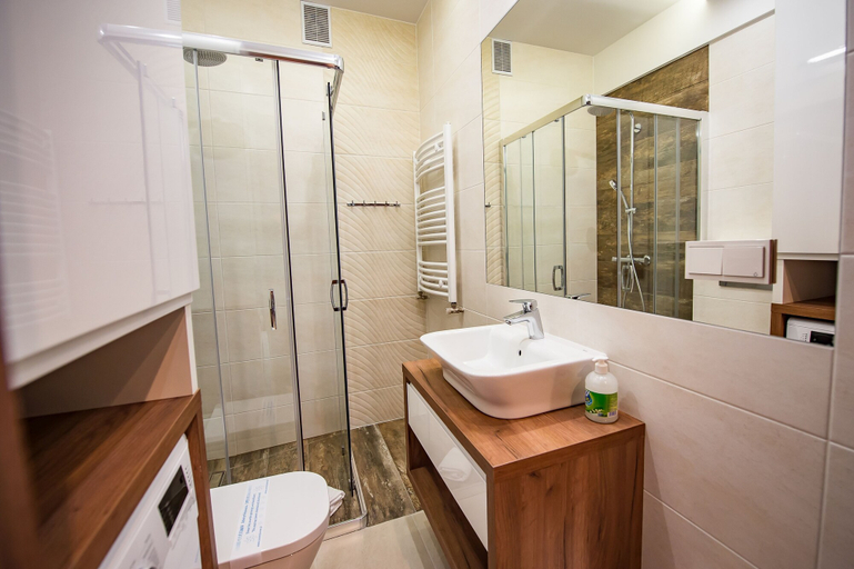 Bathroom 3, Apartamenty Sun & Snow Zielony Las, Nowy Sącz