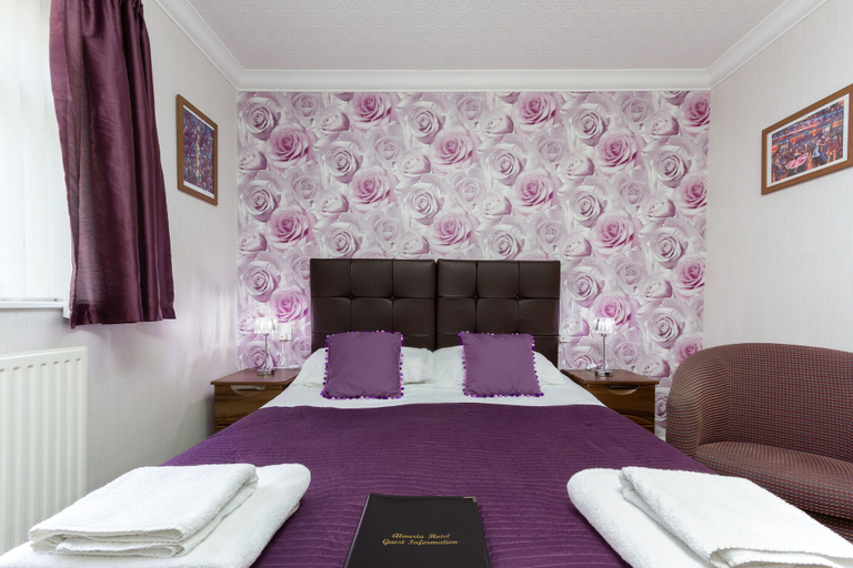 Bedroom 3, The Almeria, Blackpool