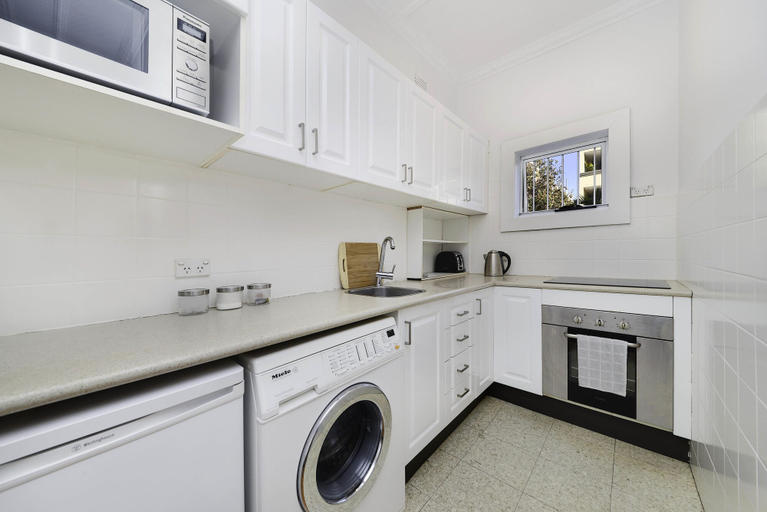 Others 4, Beautiful 2Bdrm Beachside Getaway, Sydney