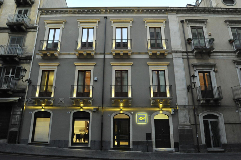Exterior & Views 2, Etnea 454 Catania Luxury Rooms, Catania