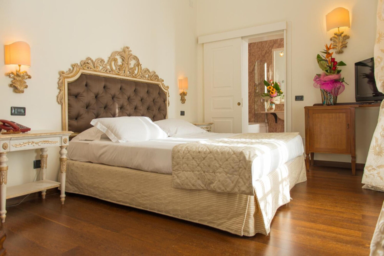 Bedroom 3, Grand Hotel di Lecce, Lecce