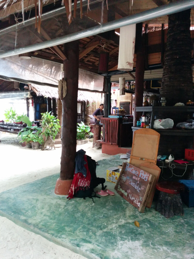 Food & Drinks 5, Dolphin Bungalows, Ko Phangan
