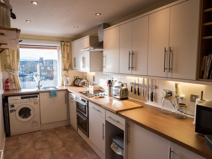 Others 5, The Flat in the Square, Argyll and Bute