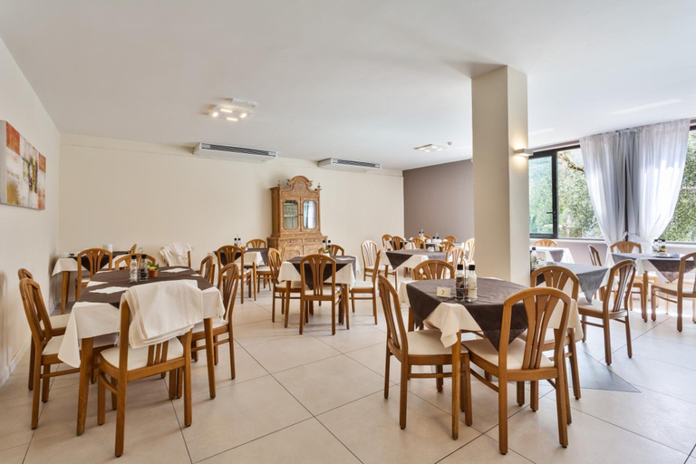 Food & Drinks 5, Albergo Gardesana, Trento