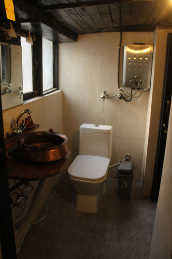 Bathroom 5, Hira Guest House, Bagmati