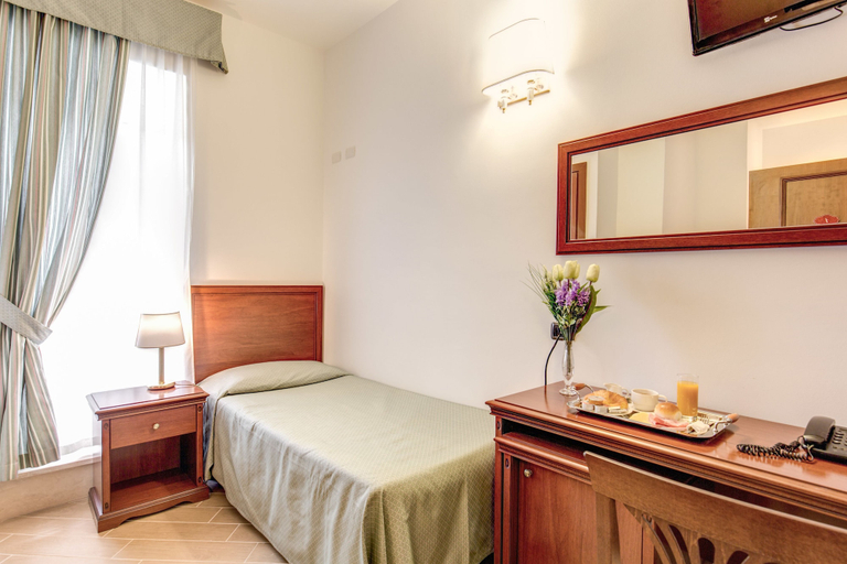 Bedroom 3, Hotel Flavio Rome, Rome