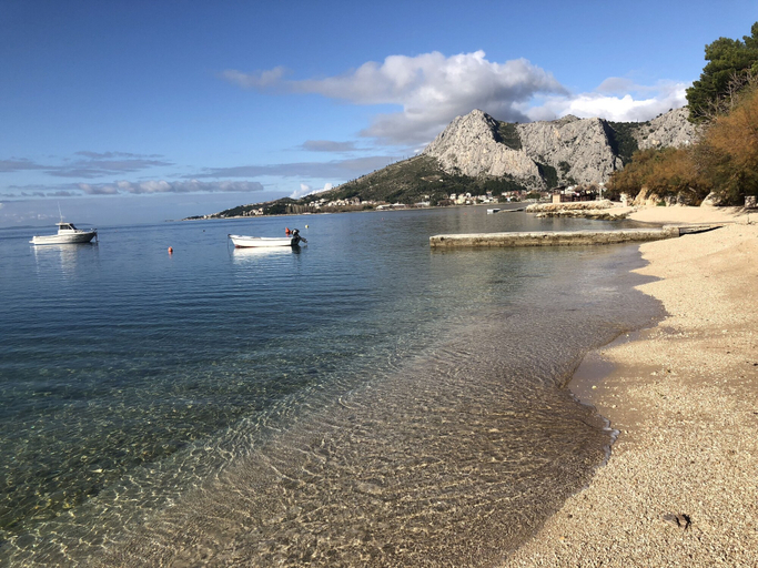 Others 5, Villa Borzic, Omiš