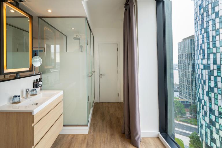 Bathroom 5, INNSiDE by Meliá Liverpool, Sefton