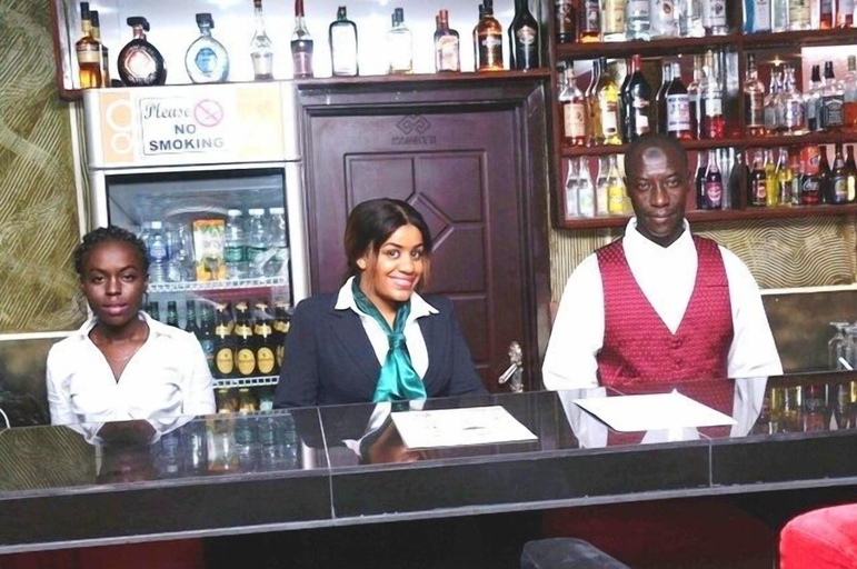 Food & Drinks 5, Mansea Beach Hotel and Resort, Kombo Saint Mary