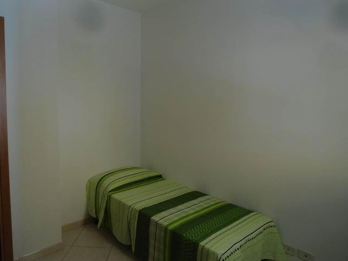 Room 2, Arancio, Foggia