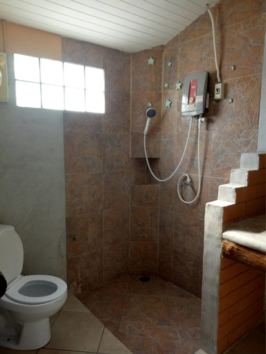 Bathroom, Dollaporn House, Hua Hin