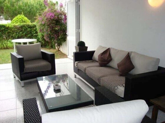 Others 5, Apartamento Politur F-4, Girona