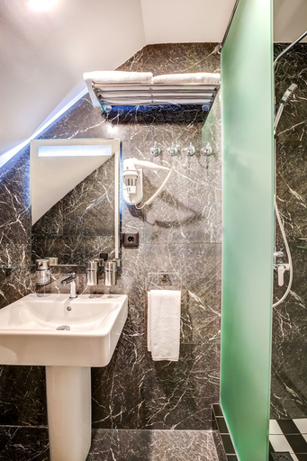 Bathroom 3, Mops Hotel and Spa, Sankt-Peterburg gorsovet