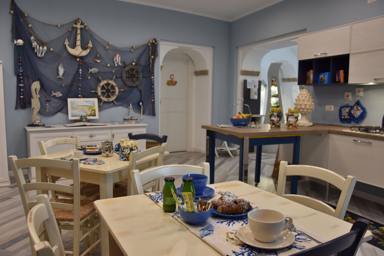 Food & Drinks 4, B&B Marina Blu, Messina