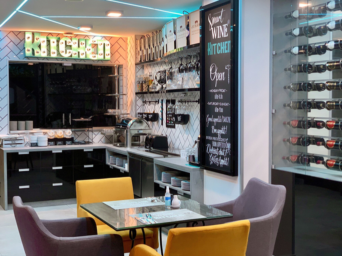 Food & Drinks 5, Smart Hotel Budapest, Budapesti