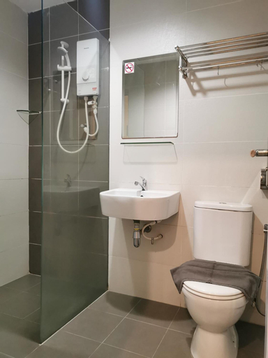 Bedroom 5, Hotel Alpha, Seberang Perai Tengah