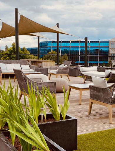 Food & Drinks 4, Luxury Serviced Apartments Stevenage, Hertfordshire, Hertfordshire