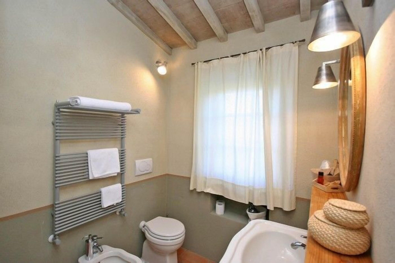 Bedroom 5, Villa Danilo, Siena