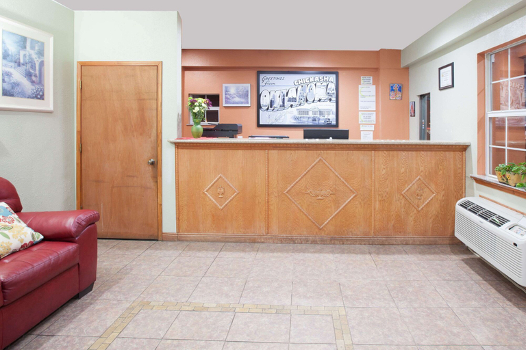 Others 5, Super 8 by Wyndham Chickasha, Grady