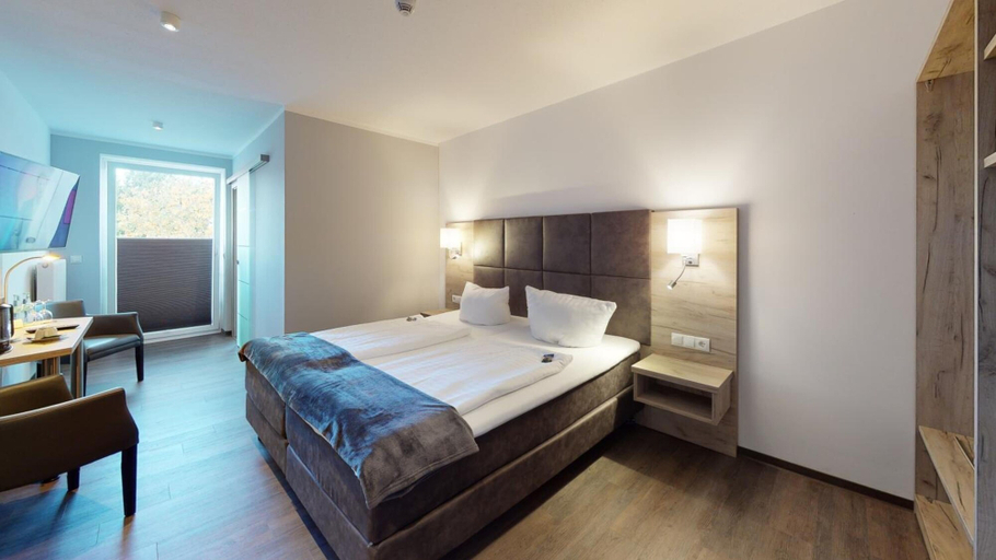 Bedroom 4, Hotel Am Stadtpark, Emsland