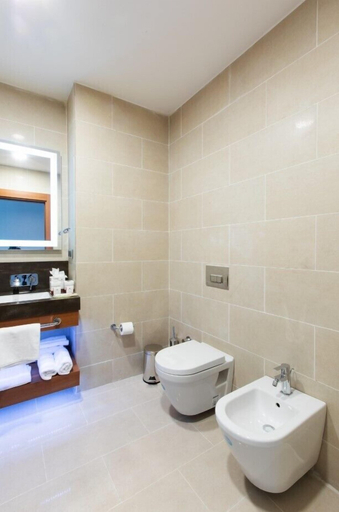 Bathroom 5, Grand Bellagio Batumi Convention & Casino Hotel, Batumi