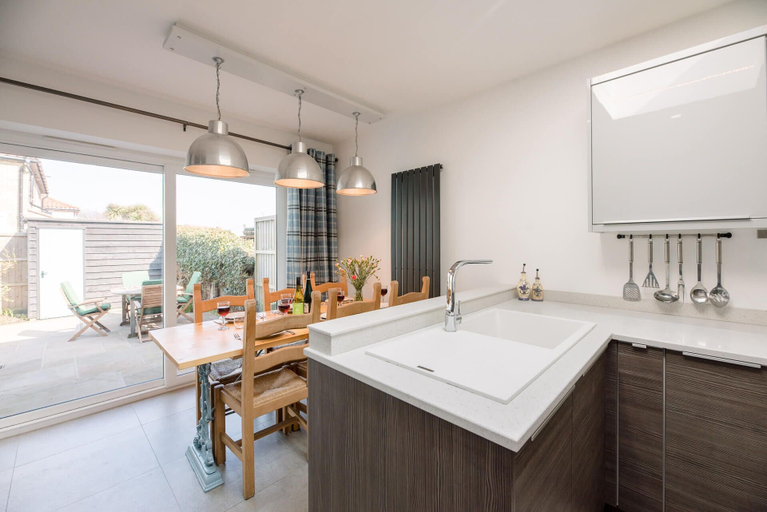 Bathroom 4, Swifts, Southwold, Suffolk