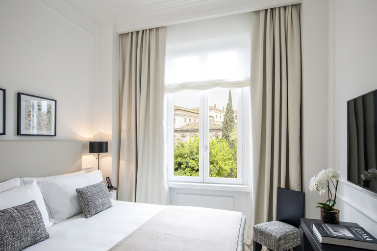 Residenza B, Rome